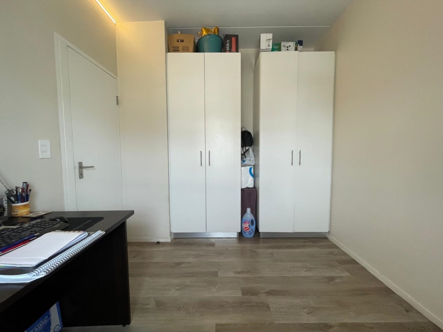 2 Bedroom Property for Sale in Ottery Western Cape